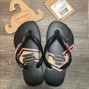 Havaianas Kids Sandals - Black and Pink